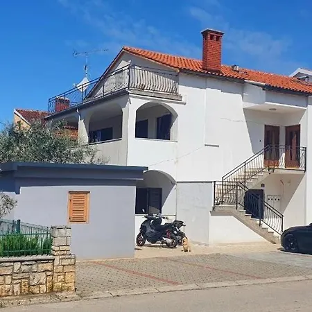 Cintya Casa de hóspedes Poreč