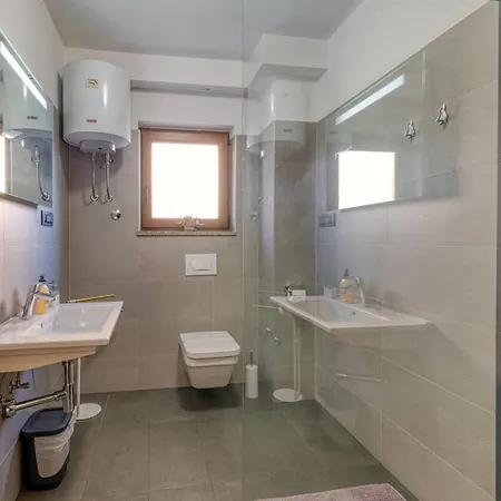 Cintya 3* Poreč